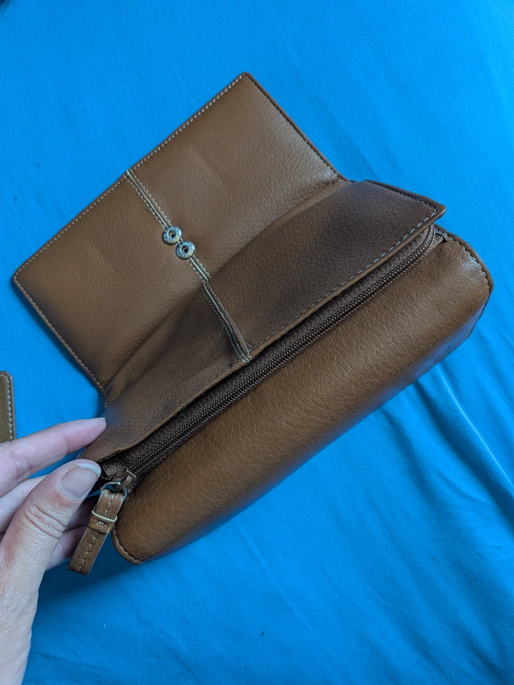 Kenneth Cole Reaction Brown Trifold Leather Wallet